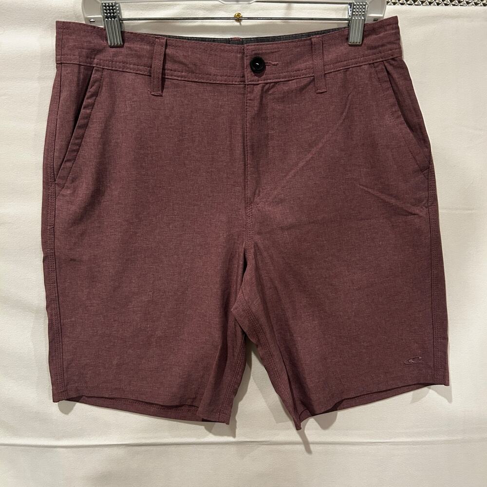 Oneill Men's Hybrid Shorts, size: 31. Color: Light Burgundy.